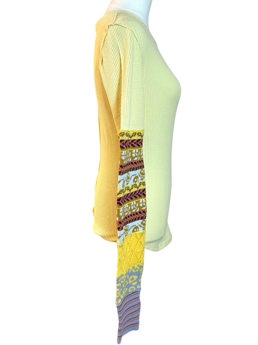 Free People All In Cuff Grunge 90s Thermal Sweater Crewneck Top Large Yellow - Picture 8 of 11